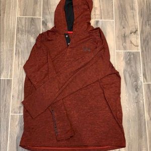 Men’s Under Armour XL Hooded long sleeve